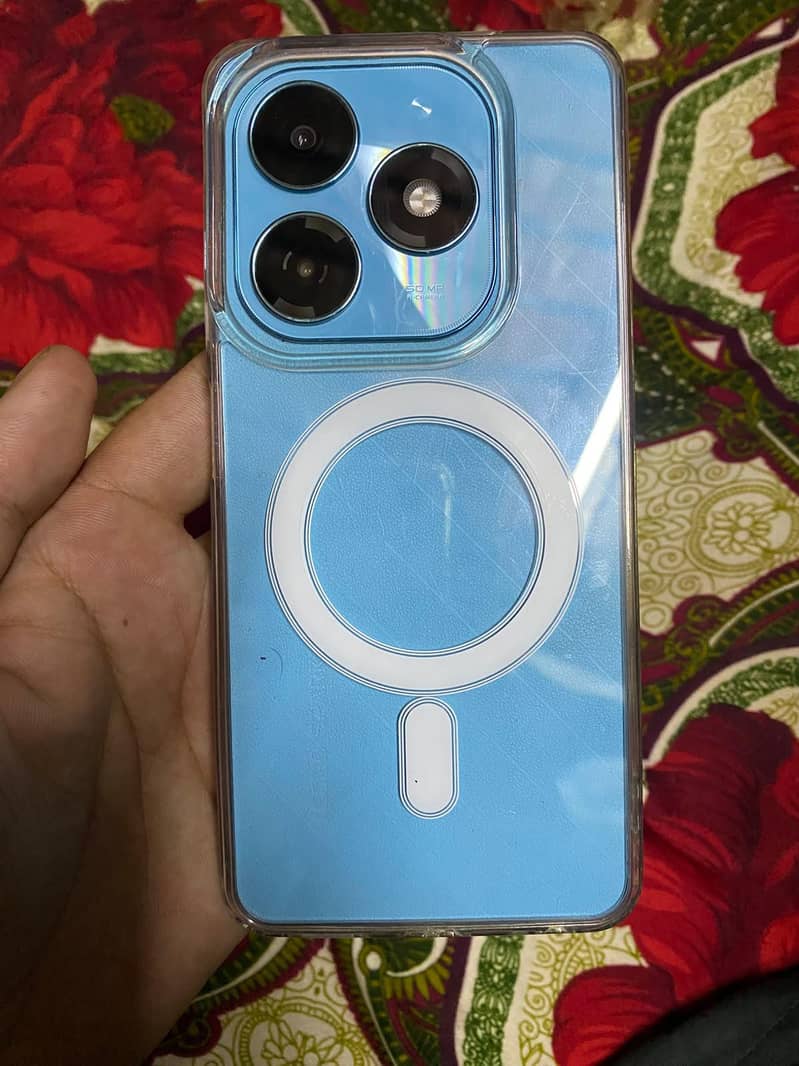 Tecno spark  20 1