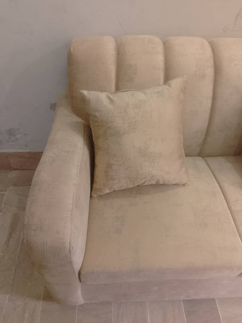 Five seater Sofa Set 5