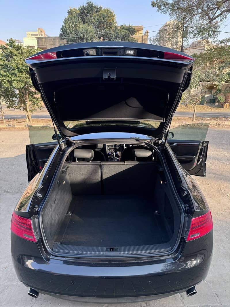 Audi A5 2014 1