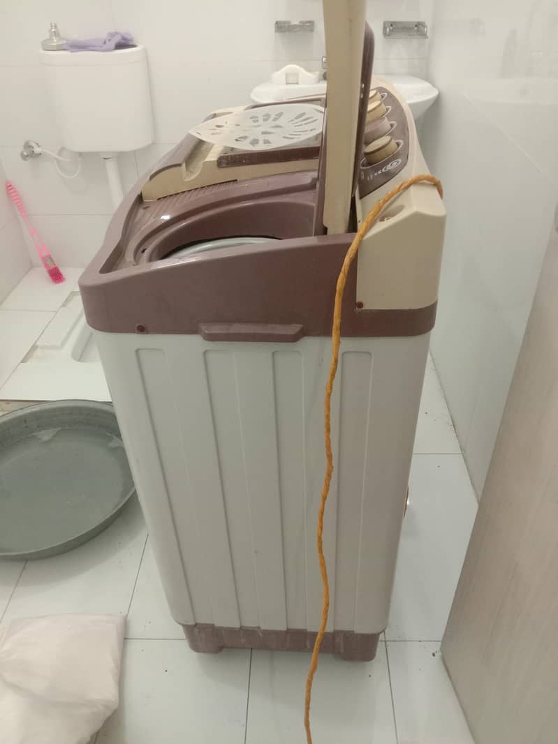 washing machine with Drayer 4