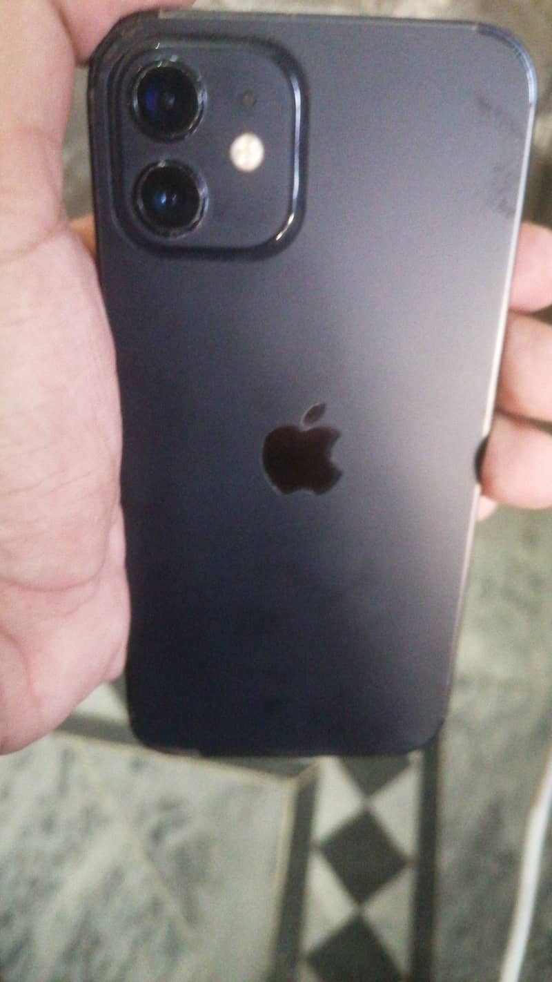 Apple iPhone 12 0