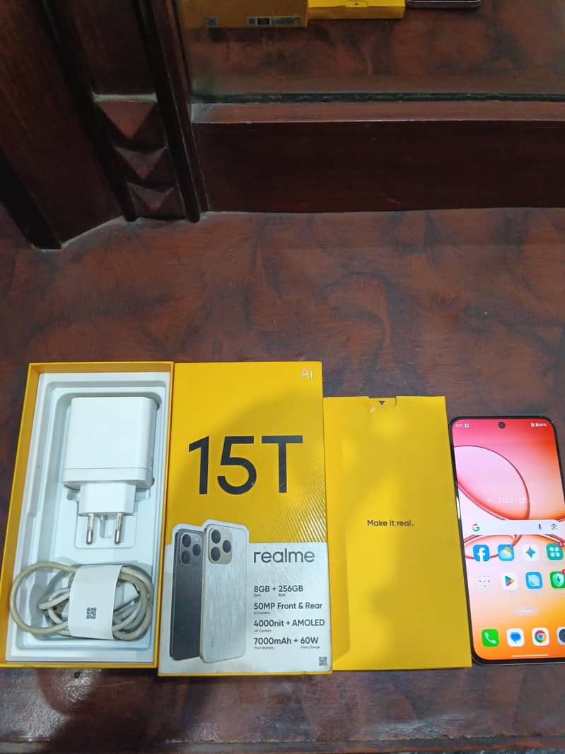 Realme 15t 0
