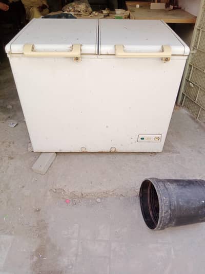 used freezer good cooling urgent sale