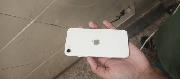 Apple iPhone SE 3 64gb battery change mdm