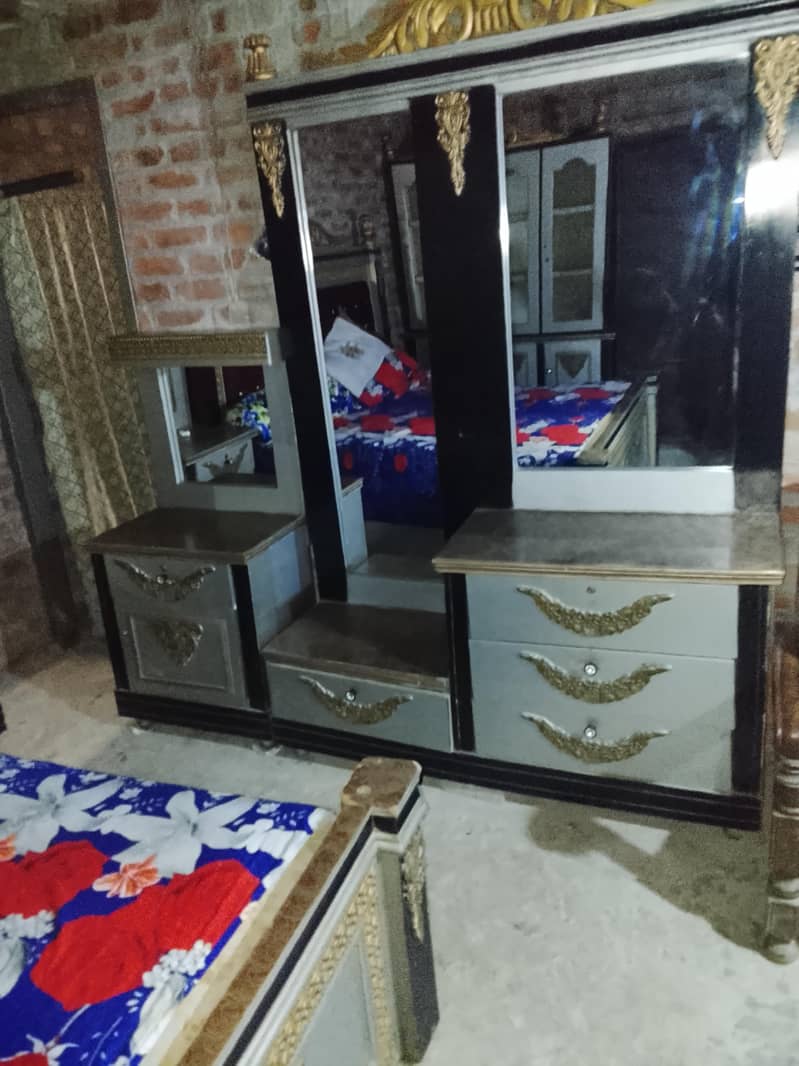 Bed side table showcase and dressing 0
