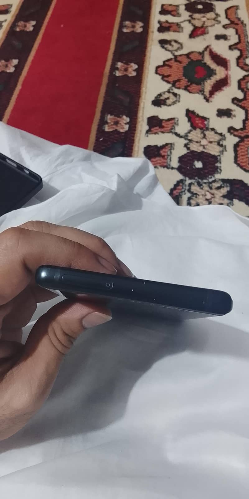 Samsung Mobile Note 9 3
