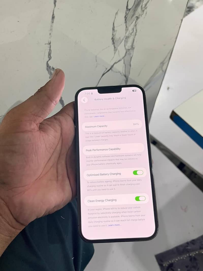 Apple iPhone 13 Pro Max 1