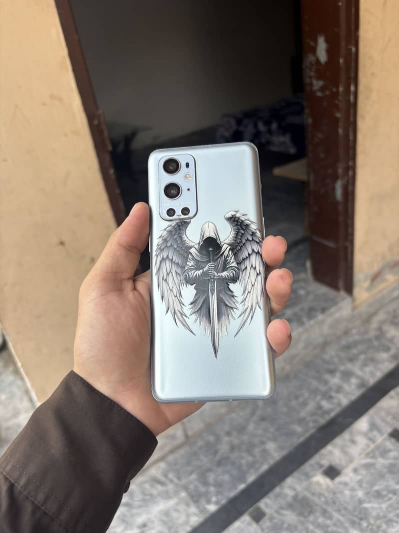 Oneplus 9 Pro 5