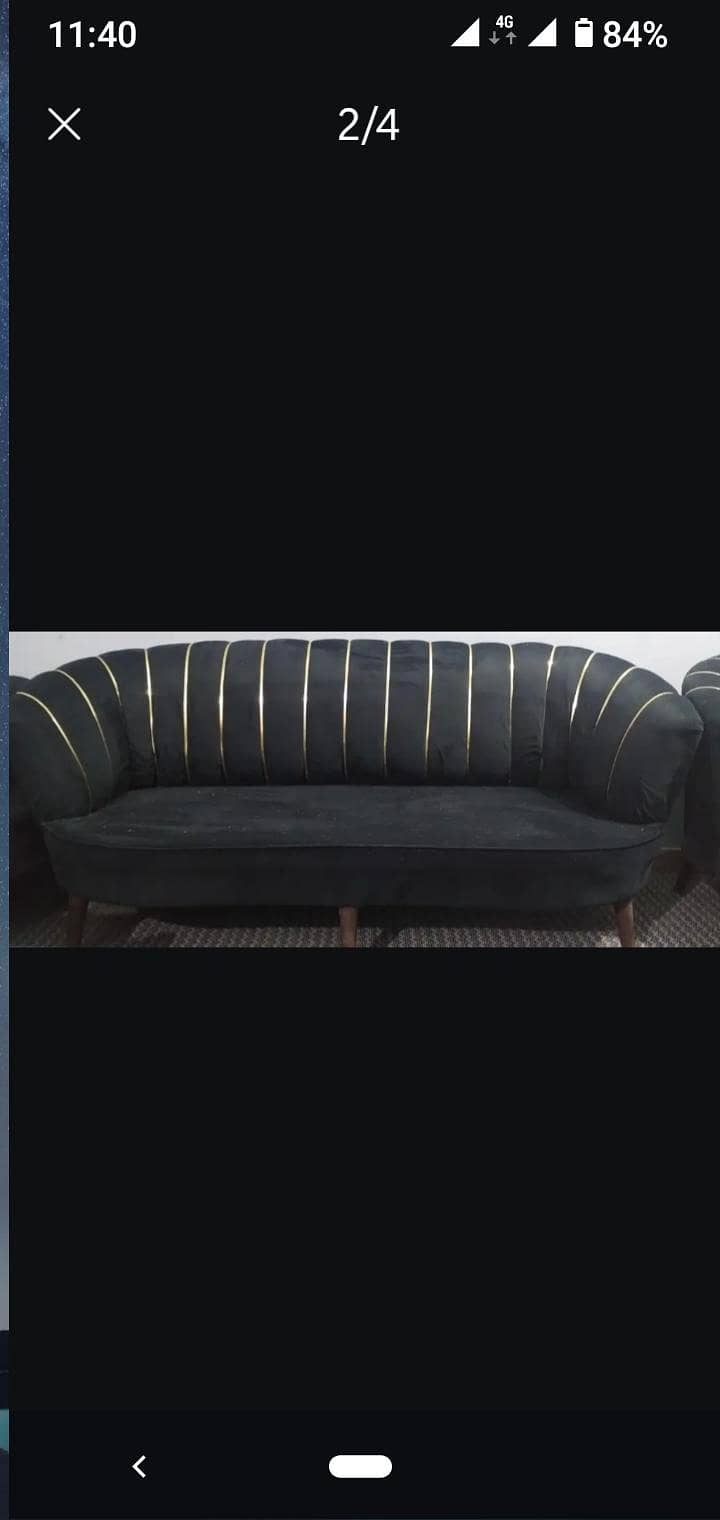 Elegant sofa 0