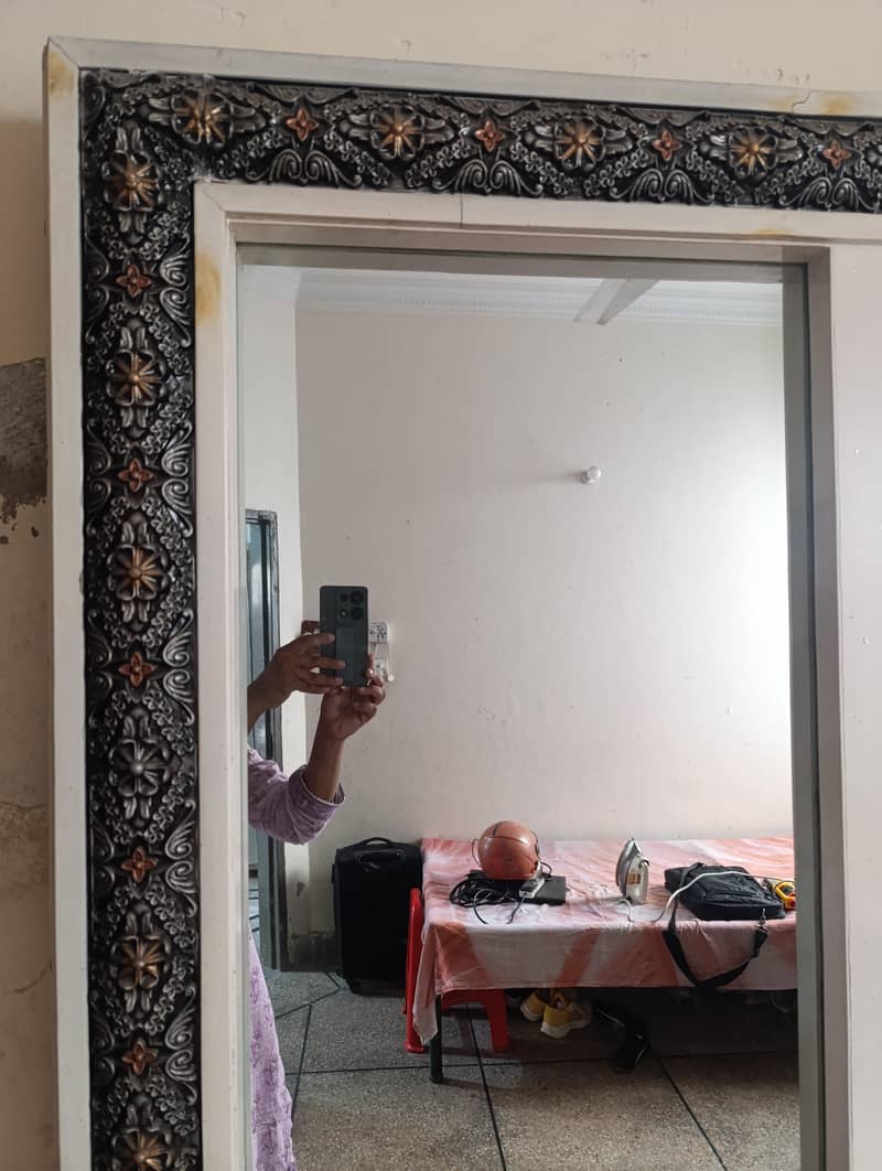 dressing table 1