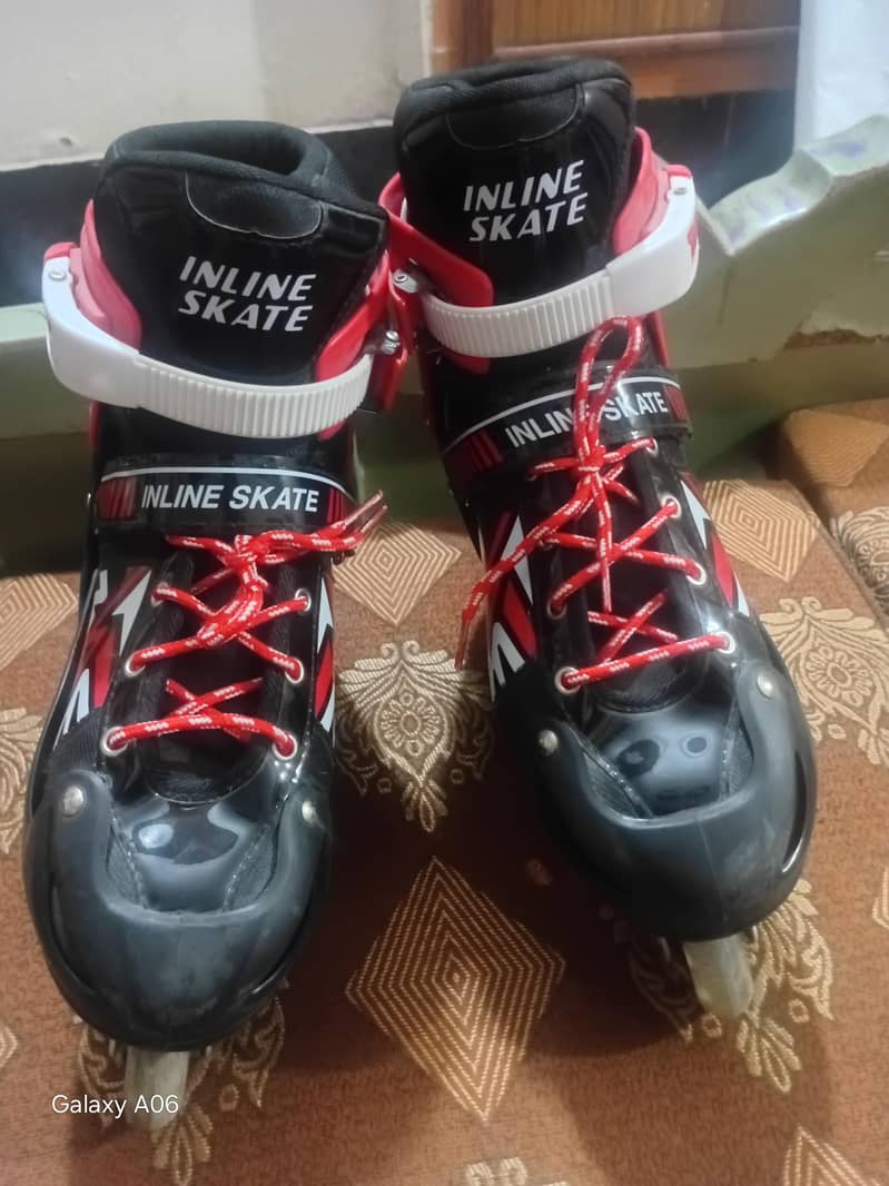 INLINE skating boots 2