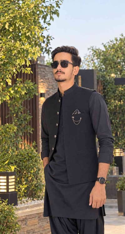 TAIMOOR KHAN 