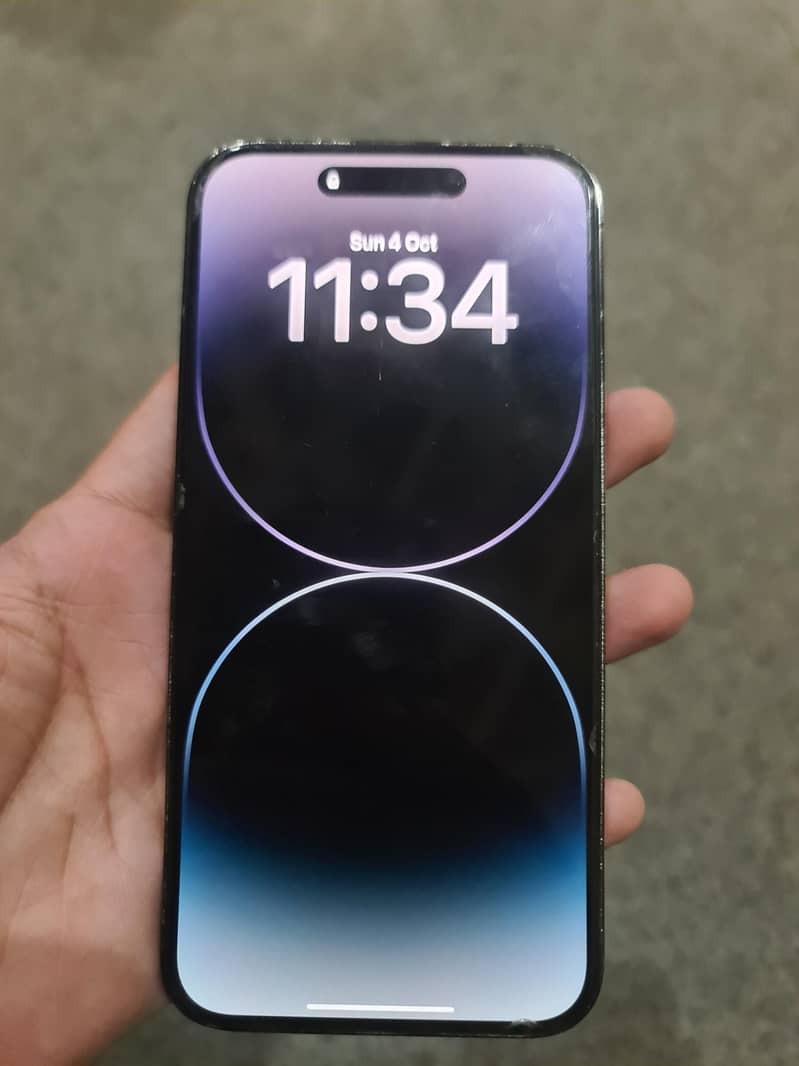 Apple iPhone 14 Pro Max 1