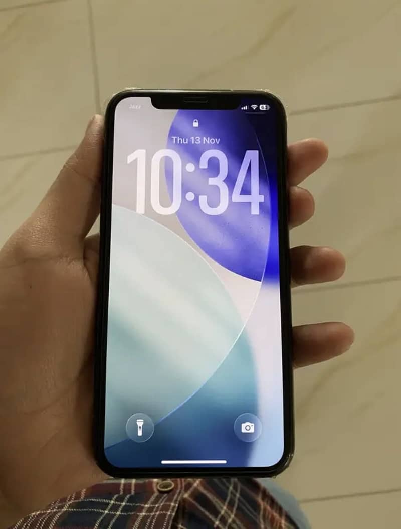 Apple iPhone 11 Pro 3