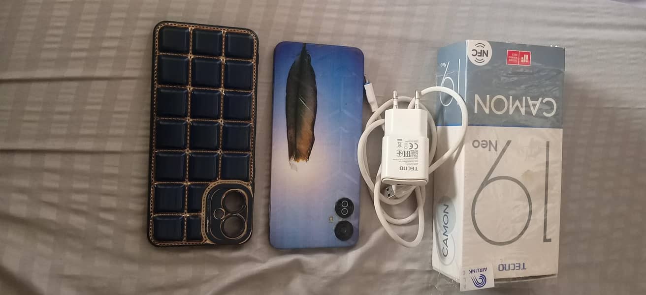 Tecno CAMON 19 Neo 0