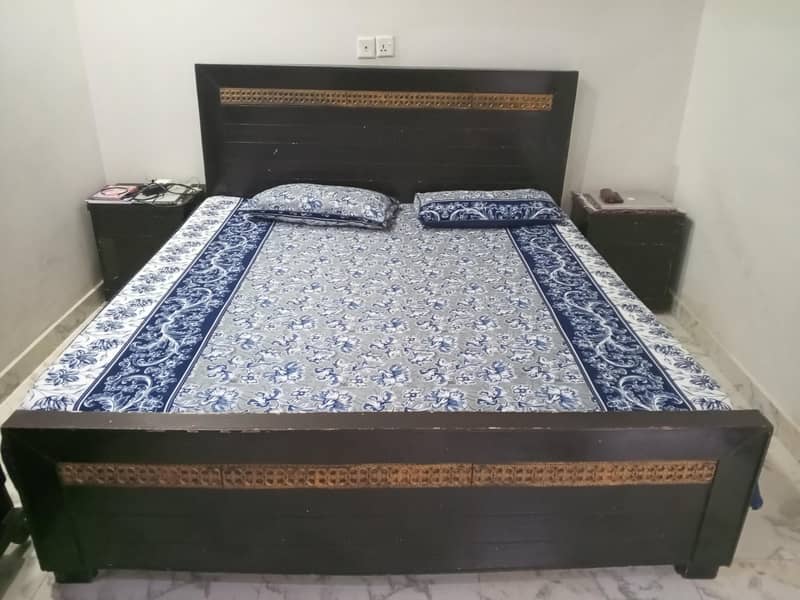 double bed with side tables 1
