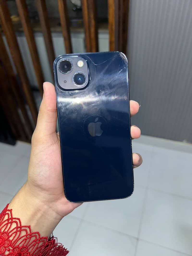 Apple iPhone 13 9