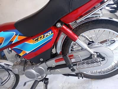 honda 70cd red color