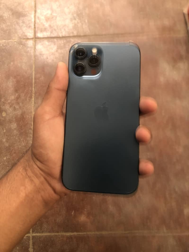 Apple iPhone 12 Pro Max 2