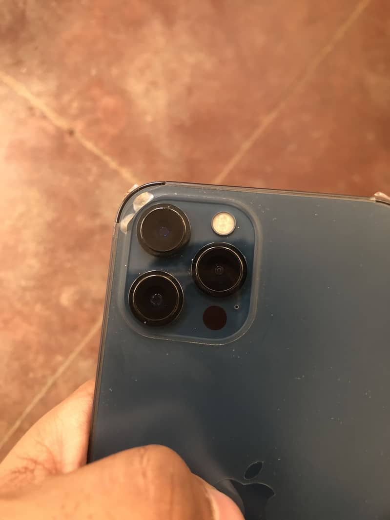 Apple iPhone 12 Pro Max 5