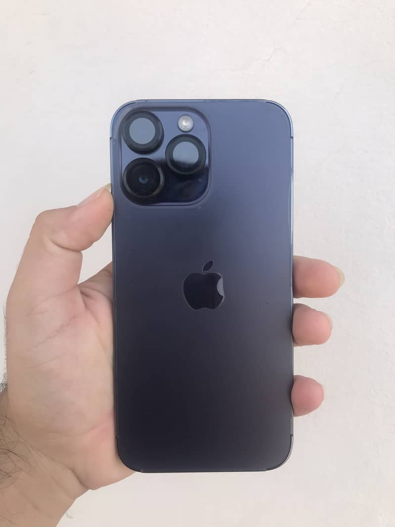 Apple iPhone 14 Pro Max 0