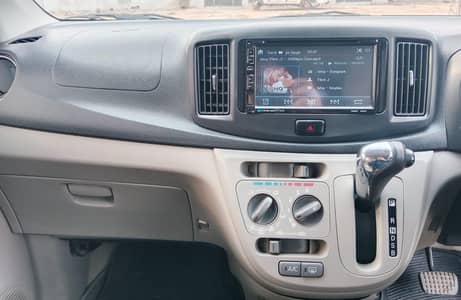 Daihatsu Mira 2016