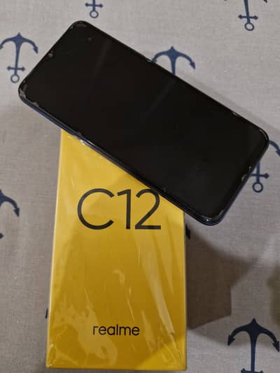 Realme C12