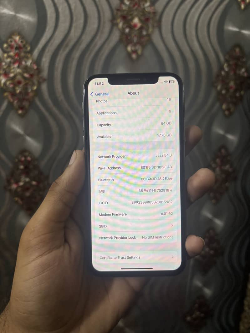 Apple iPhone X 3
