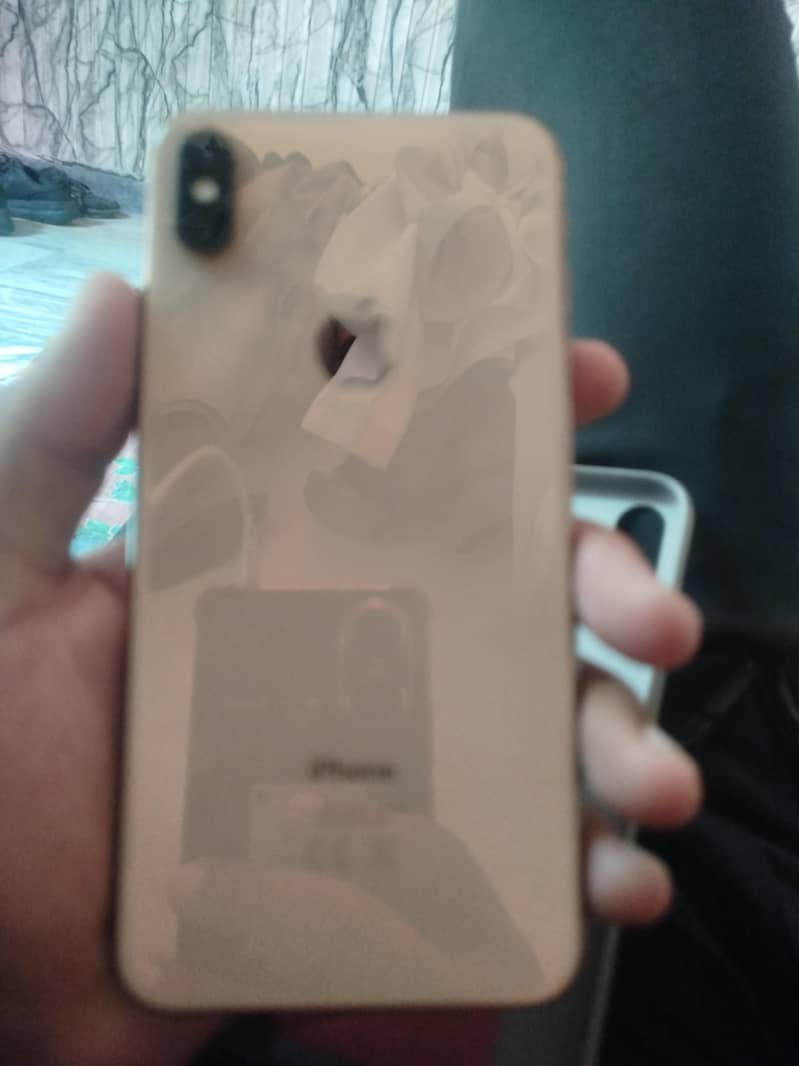 Apple iPhone X max 1