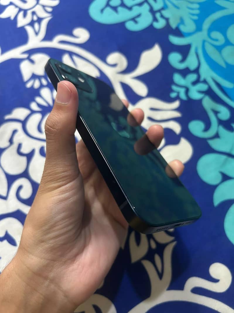 Apple iPhone 12(bypass) 3