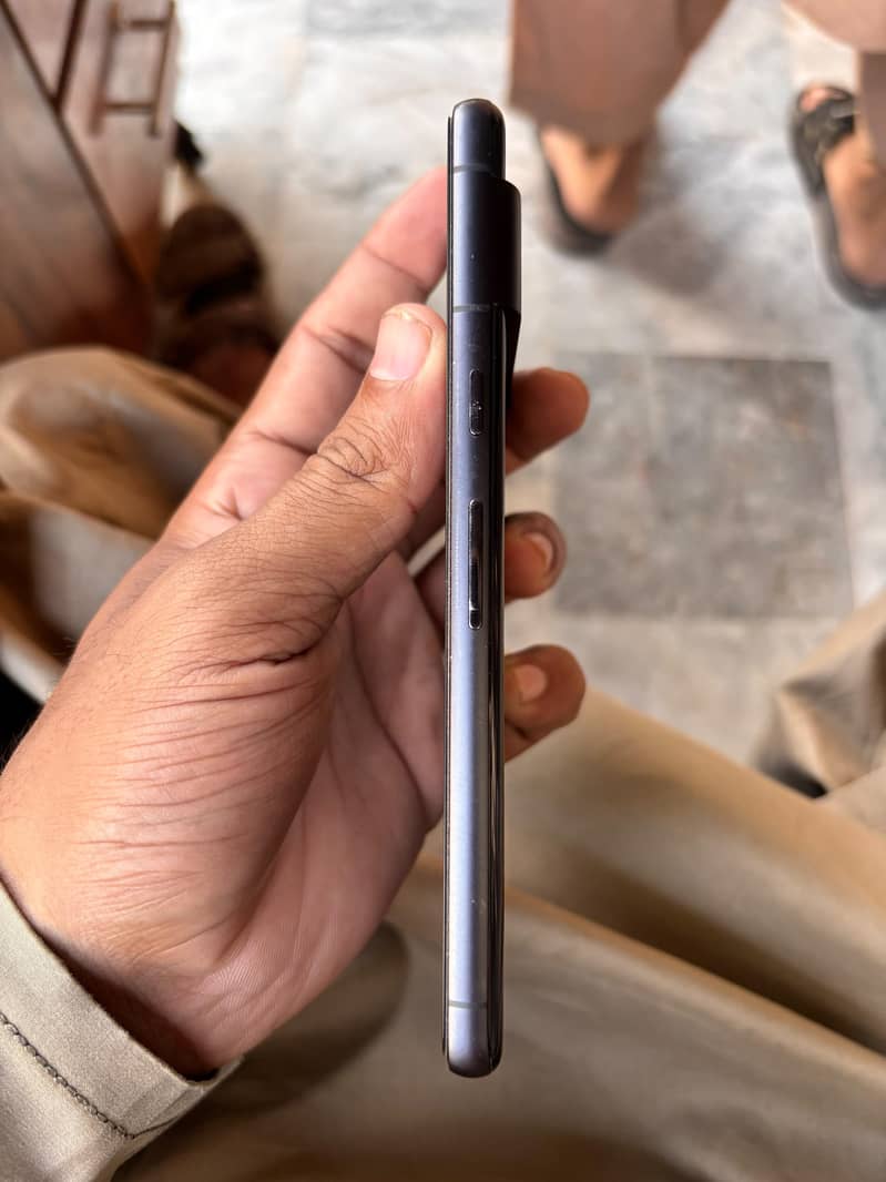 Google Pixel 7 5