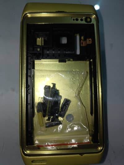 Nokia n8 c7 parts  available+923035884828