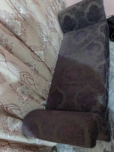 Dewan In Good condition. . .