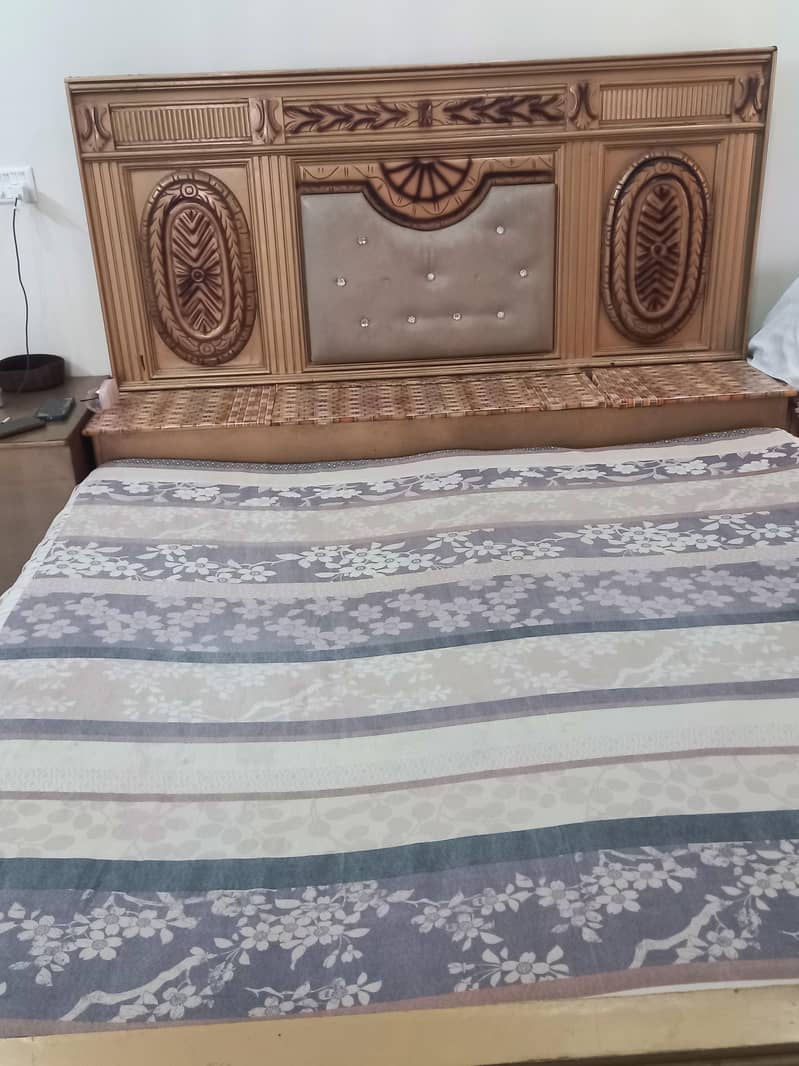 King bed 3