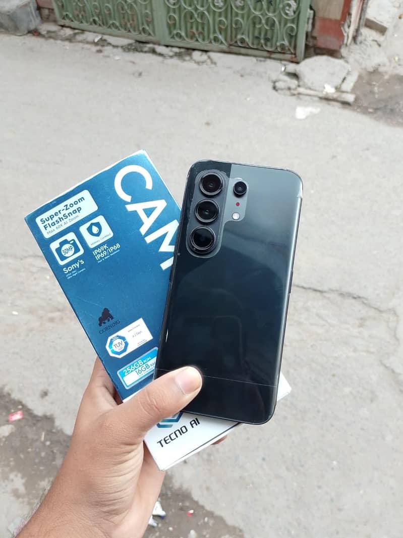 Tecno Camon 50 Pro Complete Box 0