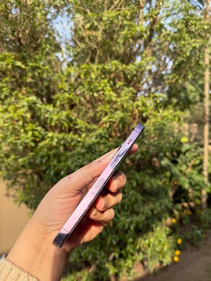 Apple iPhone 14 Pro 3