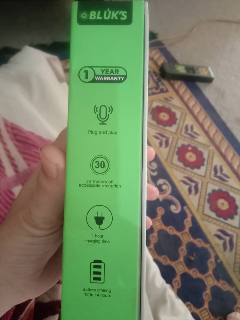 Bulk's Wireless MicroPhone 7