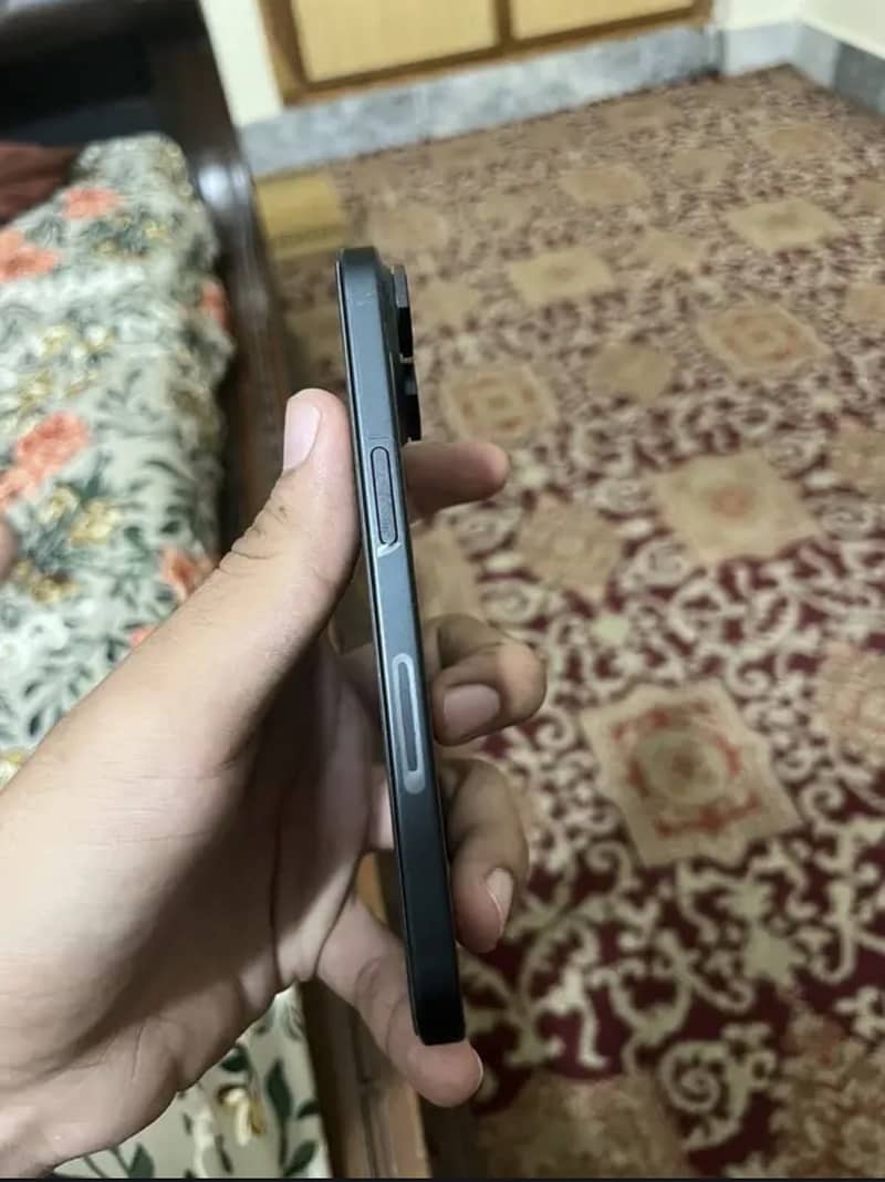 Apple iPhone 15 1