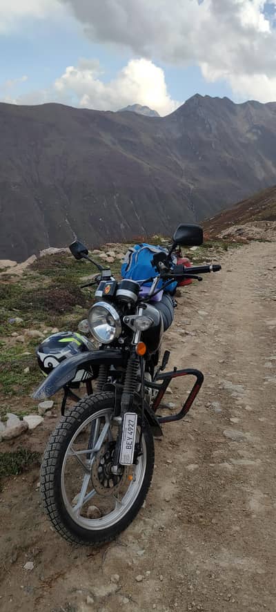 suzuki gs150 se