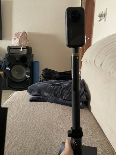 Insta360 X6
