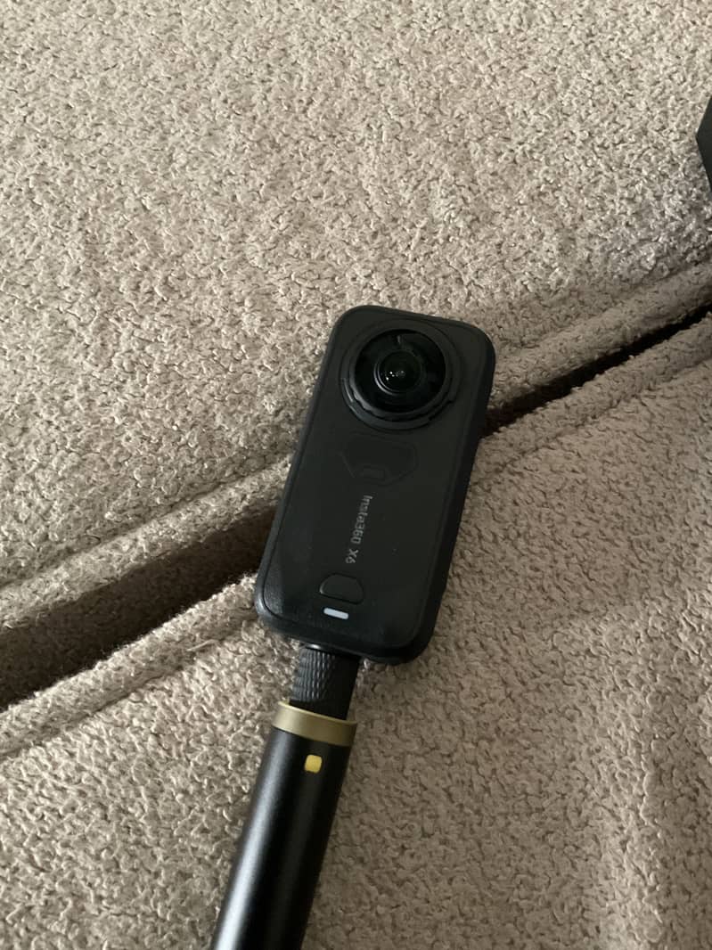 Insta360 X6 1