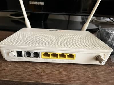 Nayatel - Huawei Optical Network Terminal