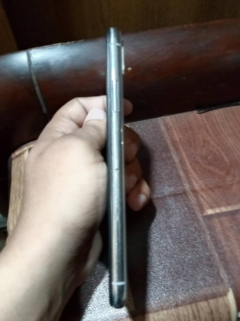 Apple iPhone X 1