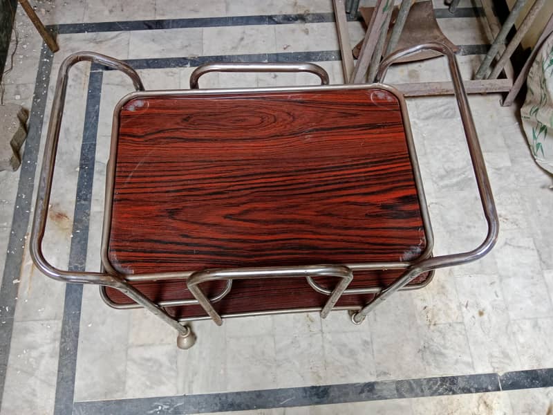Serving trolley 1