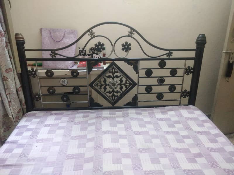 bed selling 0