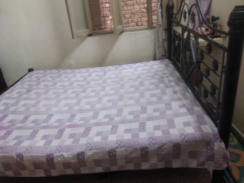 bed selling 2