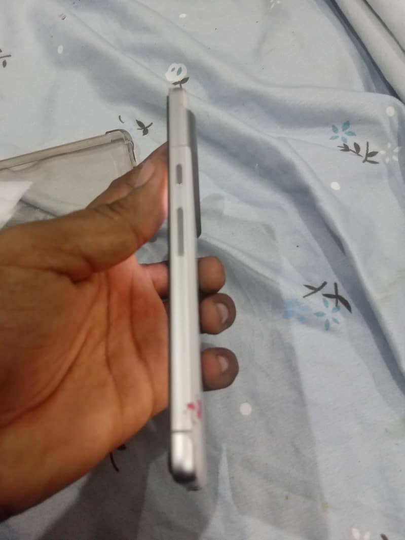 Google Pixel 7 2