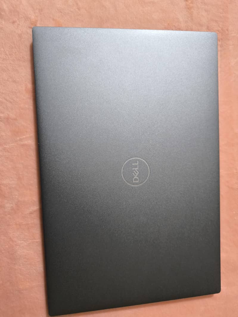 Dell precision 5560 1