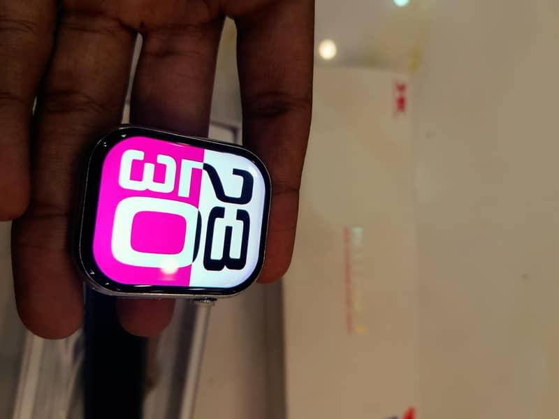 HK 11 PRO-B Multiple-Functional SmartWatch 3