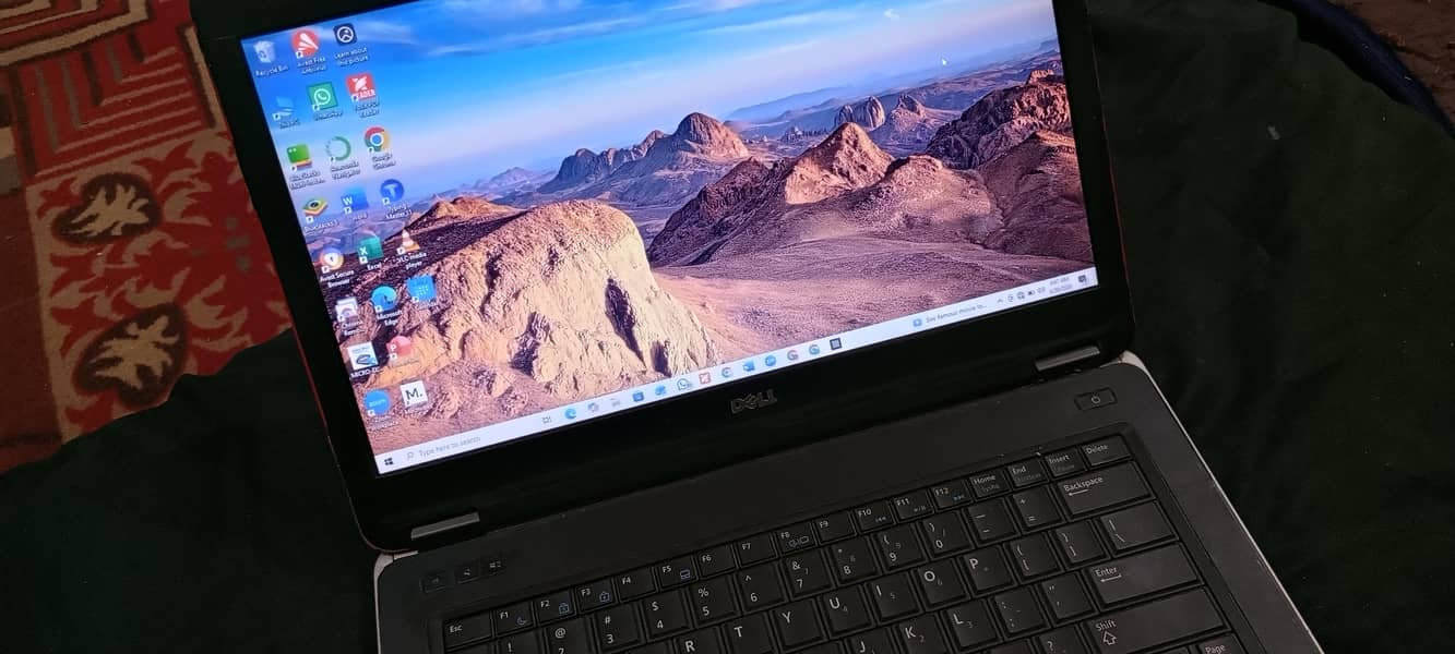 Dell latitude E6440 1